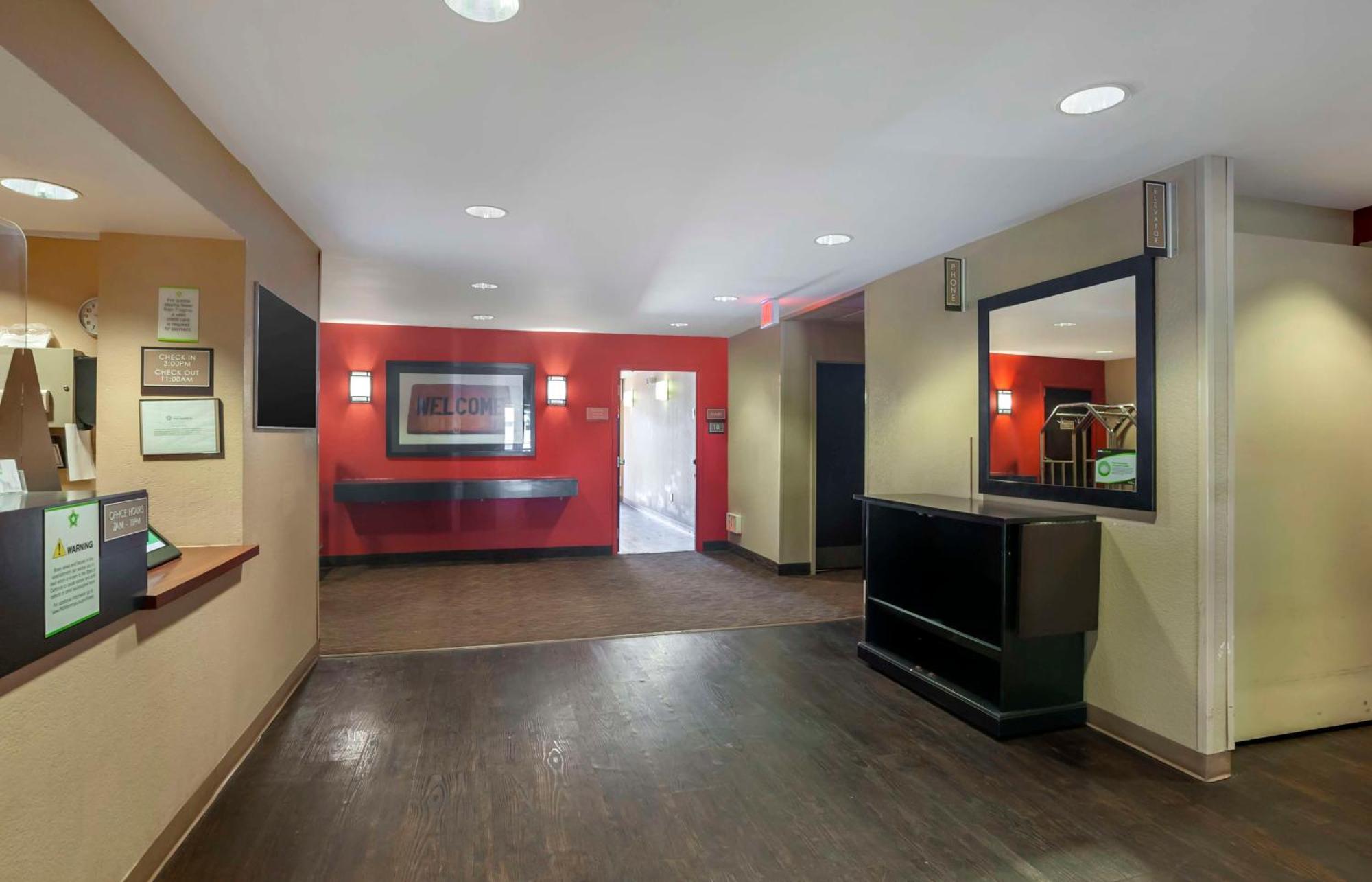 Extended Stay America Suites - San Diego - Mission Valley - Stadium Екстер'єр фото