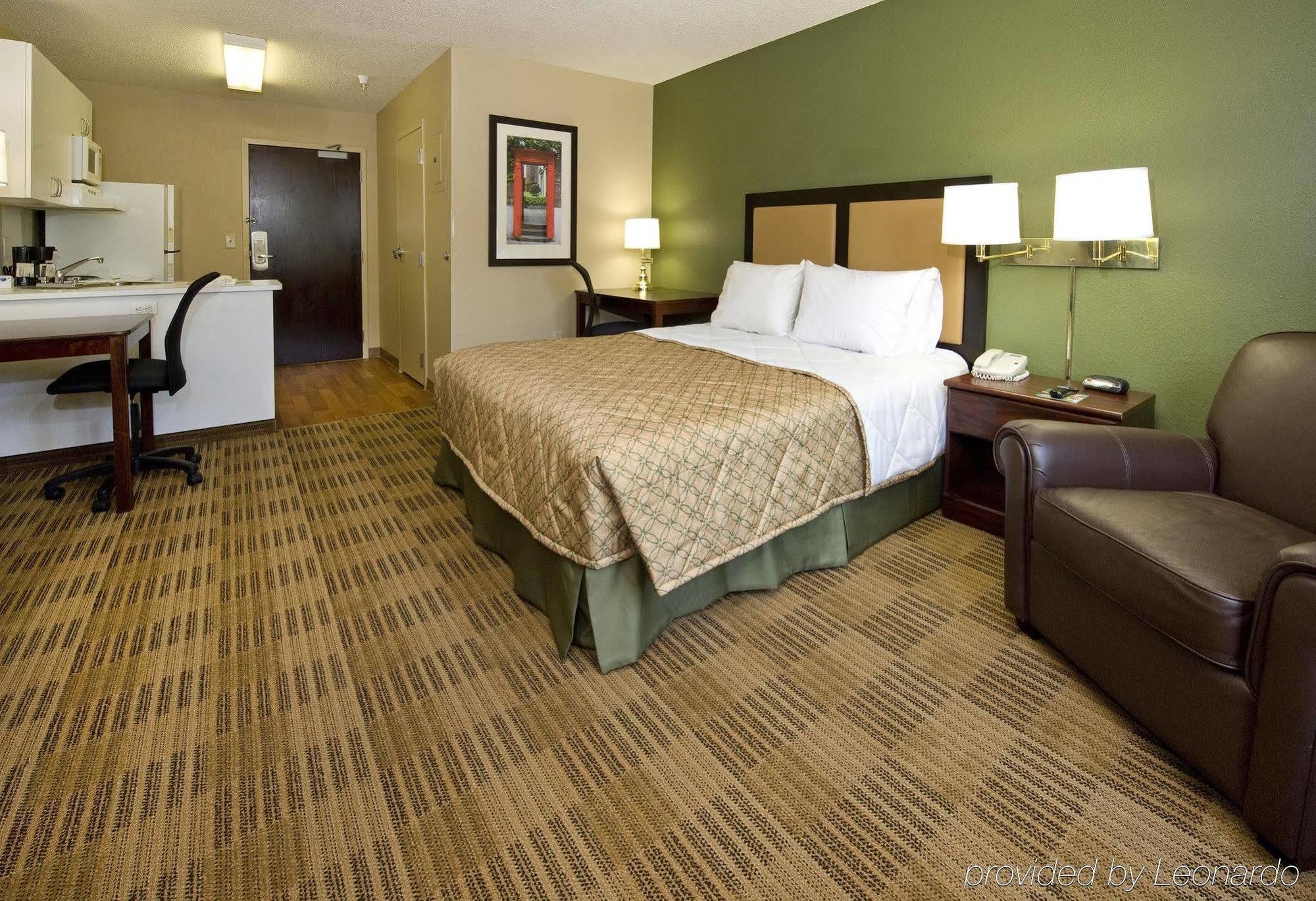 Extended Stay America Suites - San Diego - Mission Valley - Stadium Екстер'єр фото